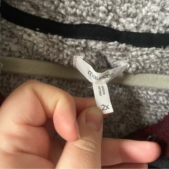 Maurices Gray Buffalo Plaid Yoke Snap Front Sherpa Pullover Sweatshirt Size 2X - Picture 3 of 7